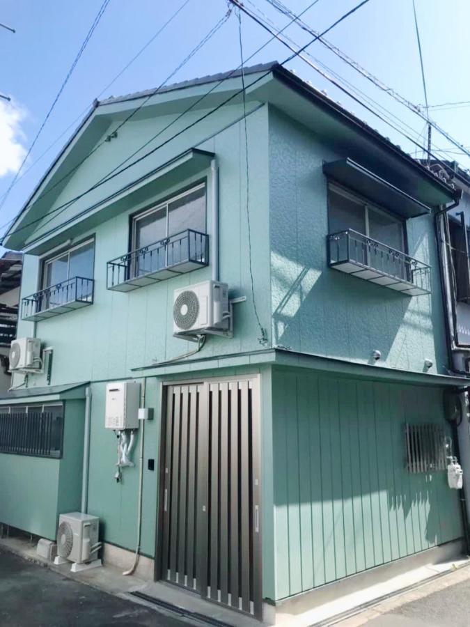 Nana House * โอซาก้า